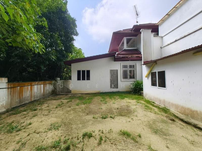 Bungalow House for Sale in Bukit Jambul (Penang) - Joo Ee Khoo - PropertyGuru.com.my