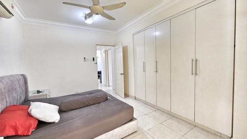 Kondominium untuk Disewa di Casa Tropicana - Henry Lim - Bedroom - PropertyGuru.com.my