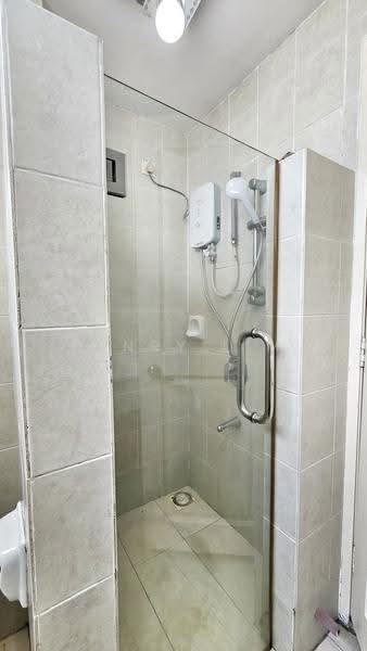 Kondominium untuk Disewa di Casa Tropicana - Henry Lim - Bathroom - PropertyGuru.com.my