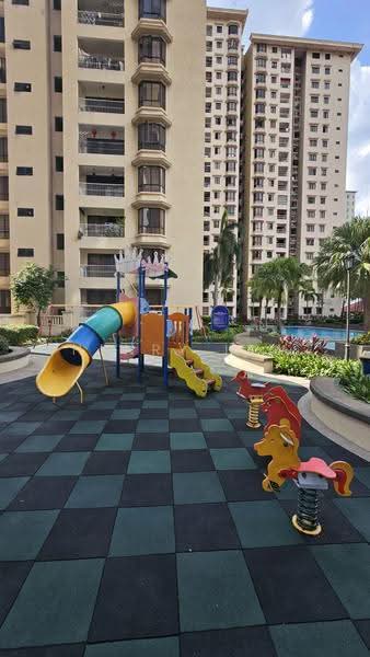 Kondominium untuk Disewa di Casa Tropicana - Henry Lim - Exterior - PropertyGuru.com.my