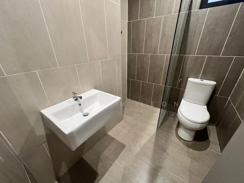 Service Residence for Sale at Iconic Regency - Teoh Kim Leong - Bathroom - PropertyGuru.com.my