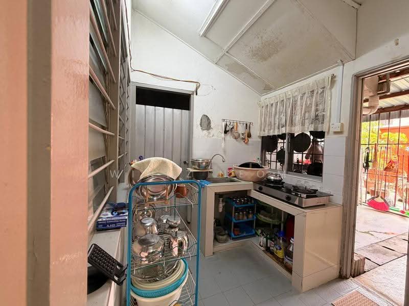1-storey Terraced House for Sale in Seksyen 14 (Petaling Jaya) - Windz Neom - Kitchen - PropertyGuru.com.my