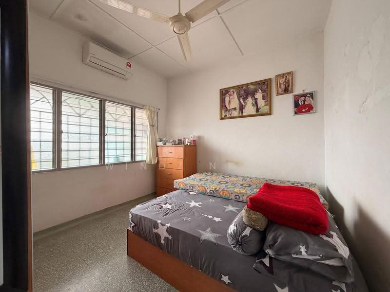 1-storey Terraced House for Sale in Seksyen 14 (Petaling Jaya) - Windz Neom - Bedroom - PropertyGuru.com.my