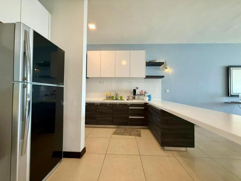Kondominium untuk Dijual di Pearl Regency - Welwits Sim - Kitchen - PropertyGuru.com.my