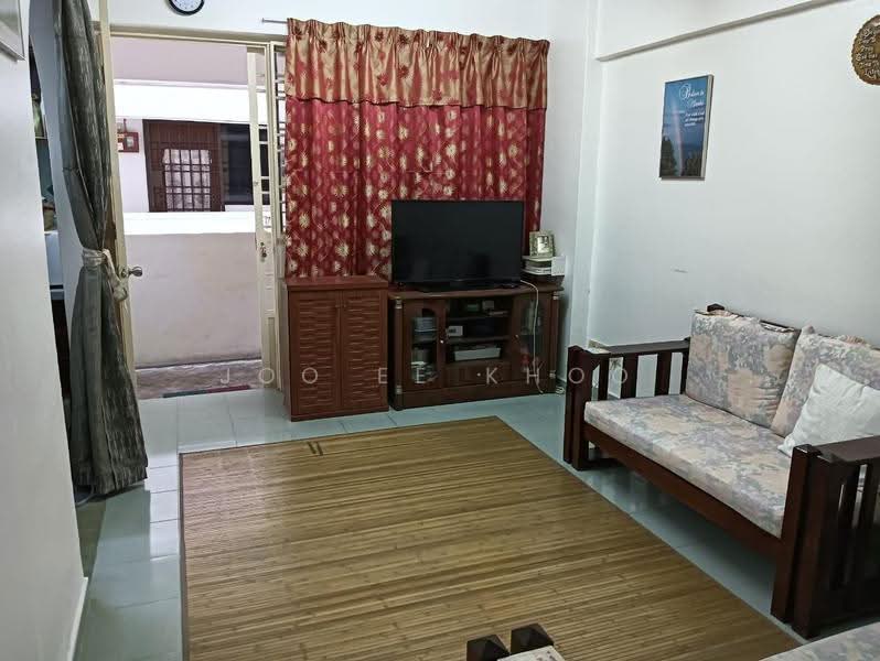 Pangsapuri untuk Dijual di Krystal Heights - Joo Ee Khoo - Living Room - PropertyGuru.com.my