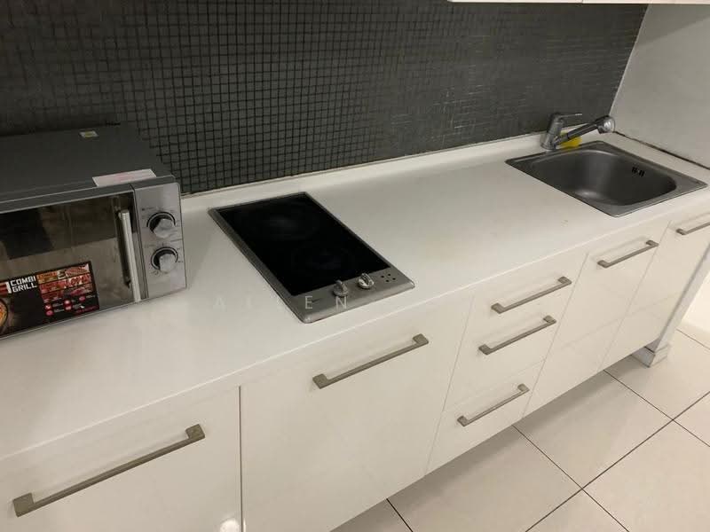 Kediaman Servis untuk Disewa di Cascades Residency - Allen Tan - Kitchen - PropertyGuru.com.my