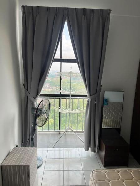 Pangsapuri untuk Disewa di Residensi Larkin Indah - Alex Lee - Balcony - PropertyGuru.com.my