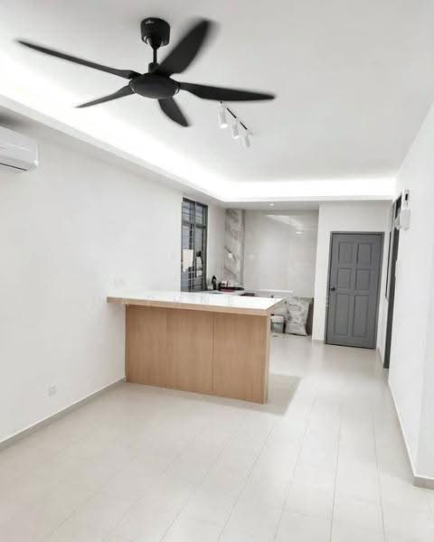 Apartment for Sale at Lake View Suites - Daphne Lee - Interior - PropertyGuru.com.my