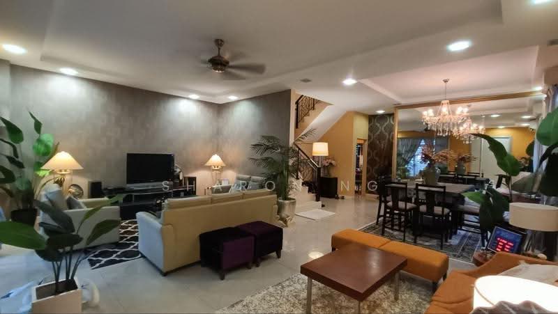 2-storey Terraced House for Sale in Taman Kempas Utama (Tebrau) - Sharon Ng - Living Room - PropertyGuru.com.my