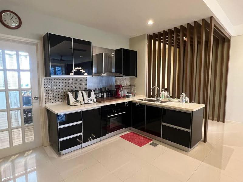 Condominium for Sale at Jade Residence Condominium - Jaime Myra Tong - Kitchen - PropertyGuru.com.my