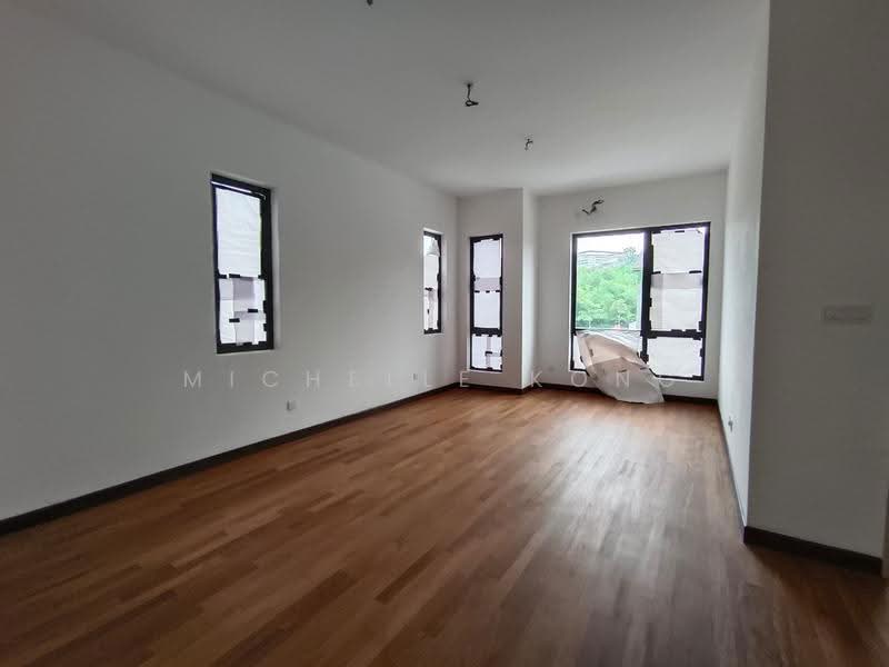 2-storey Terraced House for Sale in Bandar Kinrara Seksyen 8 (Bandar Kinrara) - Michelle Kong - Living Room - PropertyGuru.com.my