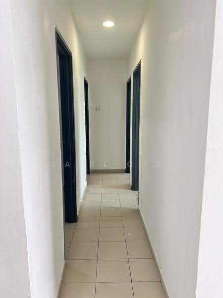 Apartment for Rent at Lake View Suites - Elaine Chan - Corridor - PropertyGuru.com.my
