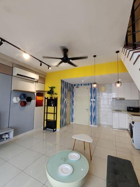 Kediaman Servis untuk Dijual di Arte Mont Kiara - KS Chia - Living Room - PropertyGuru.com.my