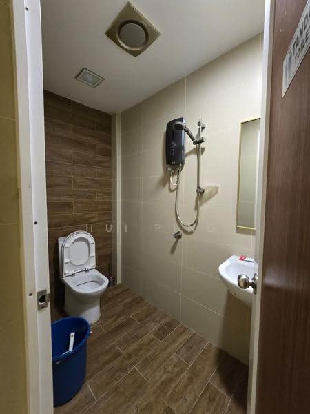 Kedai / Pejabat untuk Disewa di Pusat Bandar Puchong (Puchong) - Hui Ping - Bathroom - PropertyGuru.com.my