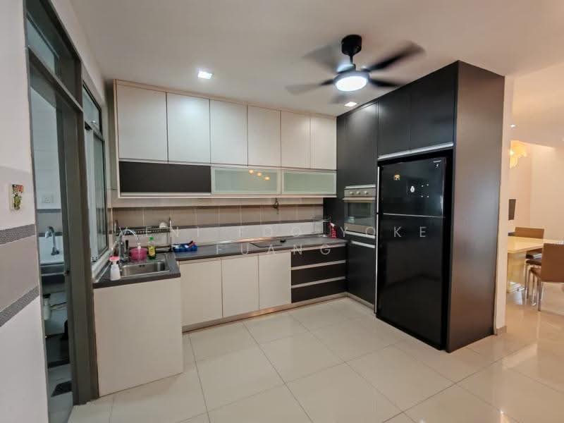2-storey Terraced House for Rent in Setia Alam (Selangor) - Veni Foo Yoke Fuang - Kitchen - PropertyGuru.com.my