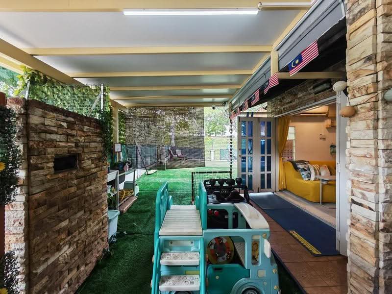 2-storey Terraced House for Sale in Taman Setiawangsa (Setiawangsa) - Shaziery Iskandar - Living Room - PropertyGuru.com.my