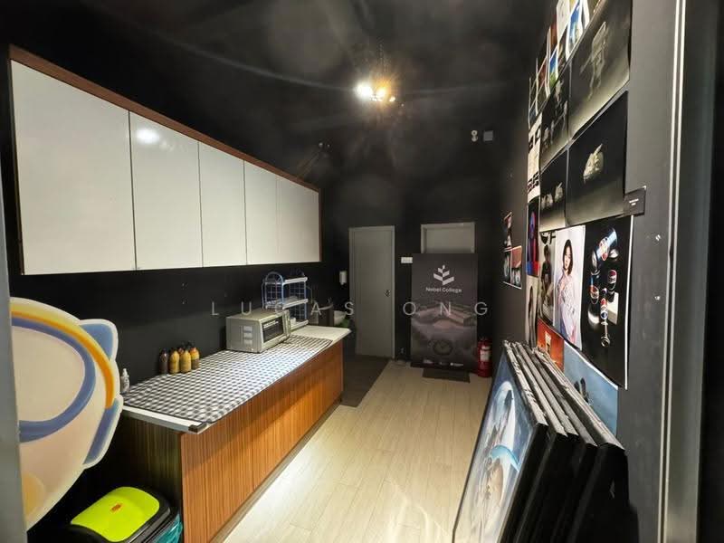 Shop for Rent in Johor Bahru (Johor) - Lucas Ong - Interior - PropertyGuru.com.my