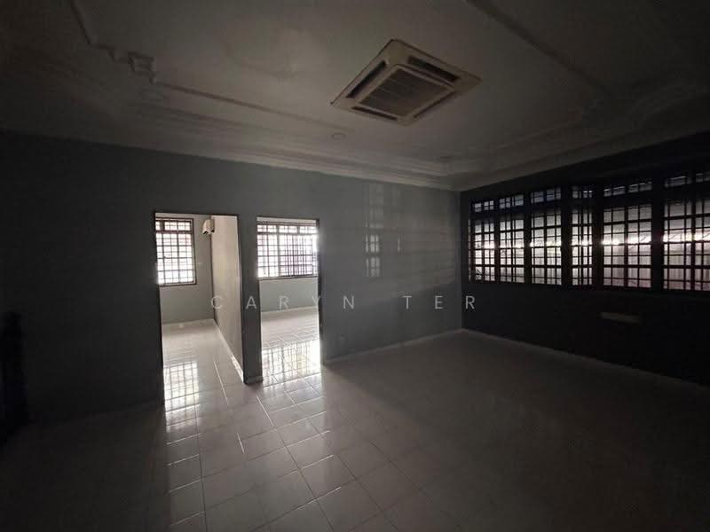 Shop for Rent in Johor Bahru (Johor) - Caryn Ter - Interior - PropertyGuru.com.my