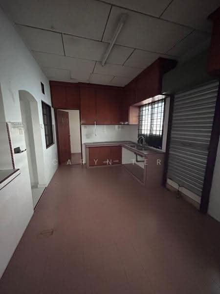 Shop for Rent in Johor Bahru (Johor) - Caryn Ter - Kitchen - PropertyGuru.com.my