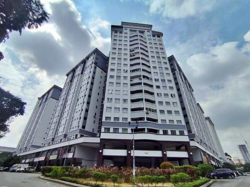 Kondominium untuk Dijual di D'aman Crimson - A Chong - Exterior - PropertyGuru.com.my