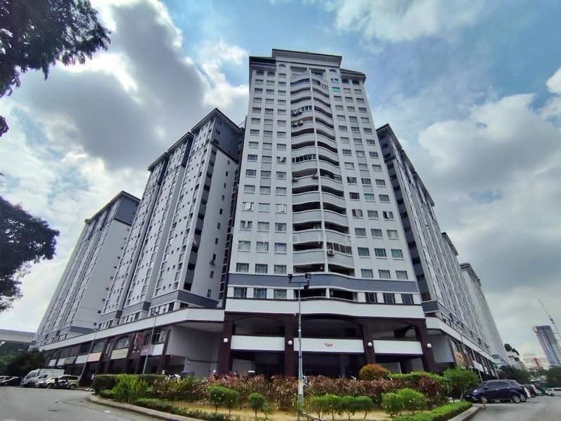 Kondominium untuk Dijual di D'aman Crimson - A Chong - Exterior - PropertyGuru.com.my