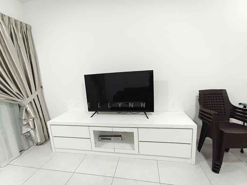Kondominium untuk Disewa di 3 Residence - Jocellynn Lee - Living Room - PropertyGuru.com.my