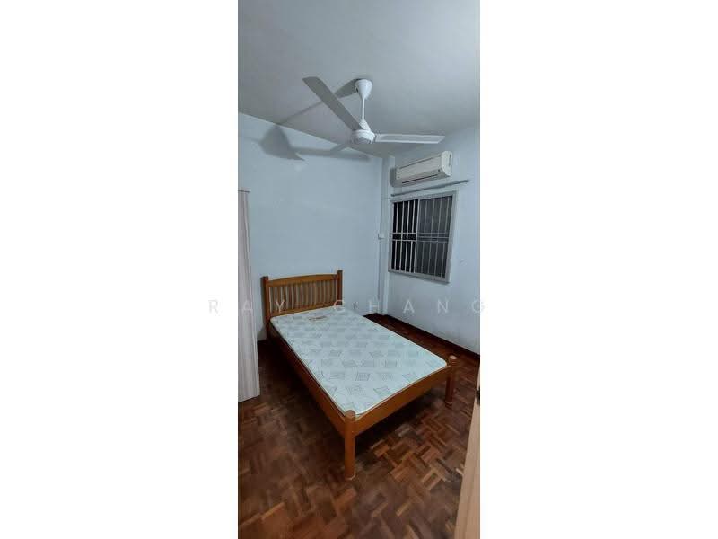 Pangsapuri untuk Dijual di Aman Puri Apartment - Ray Chang - Bedroom - PropertyGuru.com.my