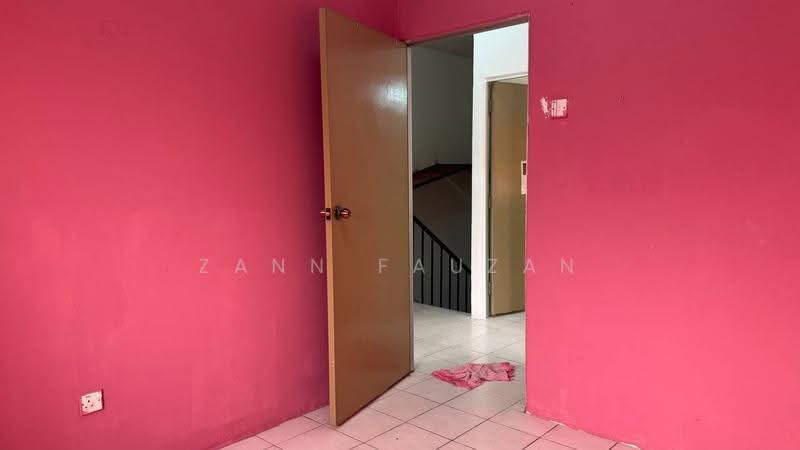 Cluster House for Sale in Taman Kalumpang (Kalumpang) - Zann Fauzan - Interior - PropertyGuru.com.my