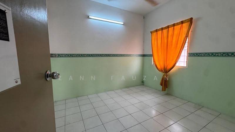 Cluster House for Sale in Taman Kalumpang (Kalumpang) - Zann Fauzan - Interior - PropertyGuru.com.my
