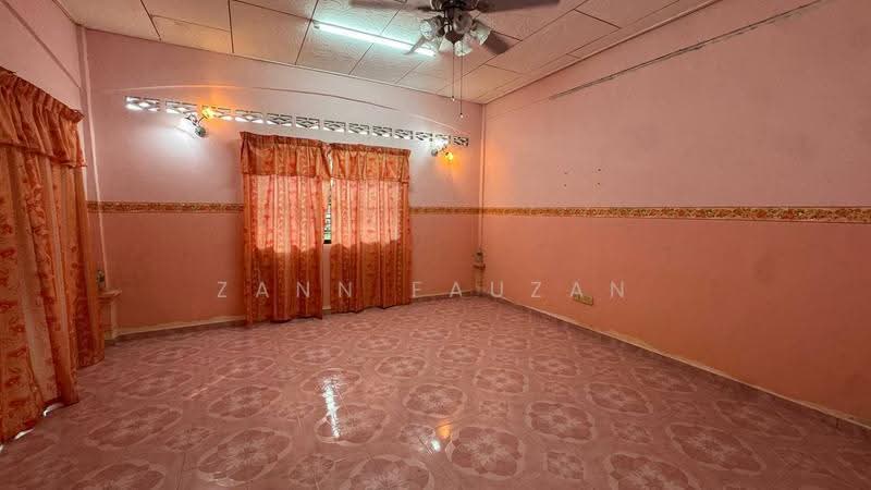Cluster House for Sale in Taman Kalumpang (Kalumpang) - Zann Fauzan - Interior - PropertyGuru.com.my