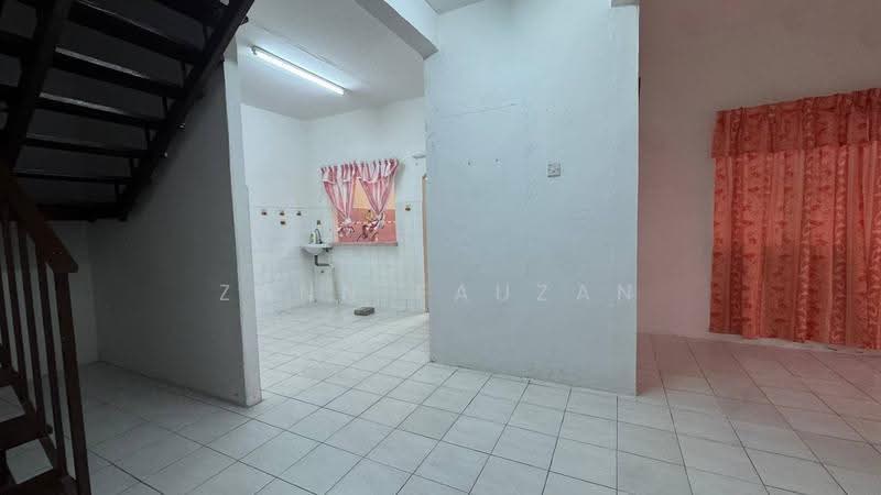 Cluster House for Sale in Taman Kalumpang (Kalumpang) - Zann Fauzan - Interior - PropertyGuru.com.my