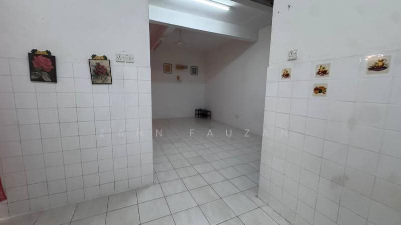 Cluster House for Sale in Taman Kalumpang (Kalumpang) - Zann Fauzan - Interior - PropertyGuru.com.my