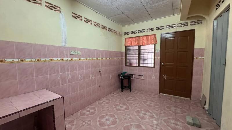 Cluster House for Sale in Taman Kalumpang (Kalumpang) - Zann Fauzan - Interior - PropertyGuru.com.my