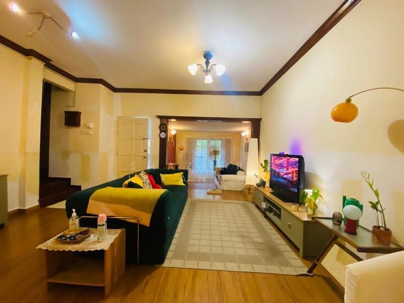 2-storey Terraced House for Sale in Taman Setiawangsa (Setiawangsa) - Shaziery Iskandar - Living Room - PropertyGuru.com.my