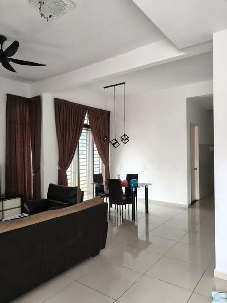 Cluster House for Rent in Kota Masai (Pasir Gudang) - Valerie Saw - Living Room - PropertyGuru.com.my