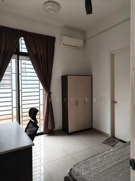 Cluster House for Rent in Kota Masai (Pasir Gudang) - Valerie Saw - Bedroom - PropertyGuru.com.my