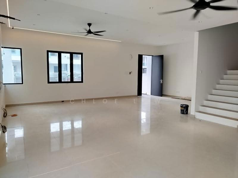 Semi-Detached House for Sale in Setia Tropika (Johor Bahru) - Chloe Law - Living Room - PropertyGuru.com.my