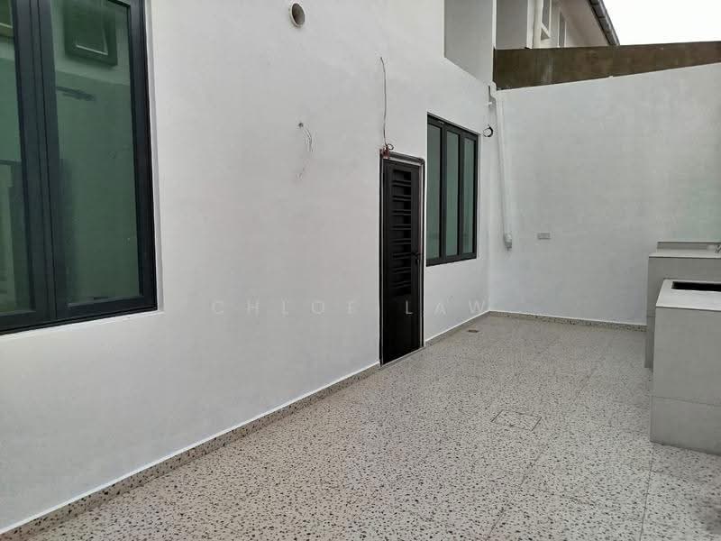 Semi-Detached House for Sale in Setia Tropika (Johor Bahru) - Chloe Law - Exterior - PropertyGuru.com.my