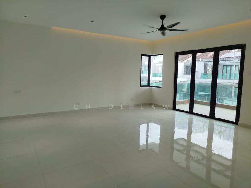 Semi-Detached House for Sale in Setia Tropika (Johor Bahru) - Chloe Law - Living Room - PropertyGuru.com.my