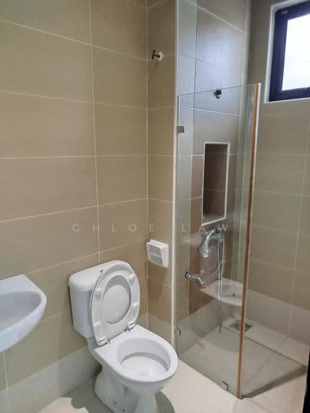 Semi-Detached House for Sale in Setia Tropika (Johor Bahru) - Chloe Law - Bathroom - PropertyGuru.com.my