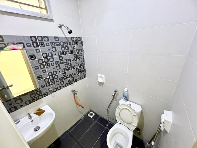 Cluster House for Sale in Taman Gaya (Ulu Tiram) - Khoo . - PropertyGuru.com.my