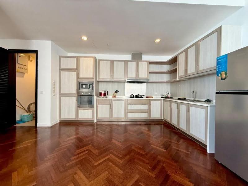 Condominium for Sale at Quayside Seafront Resort Condominiums - Welwits Sim - Kitchen - PropertyGuru.com.my