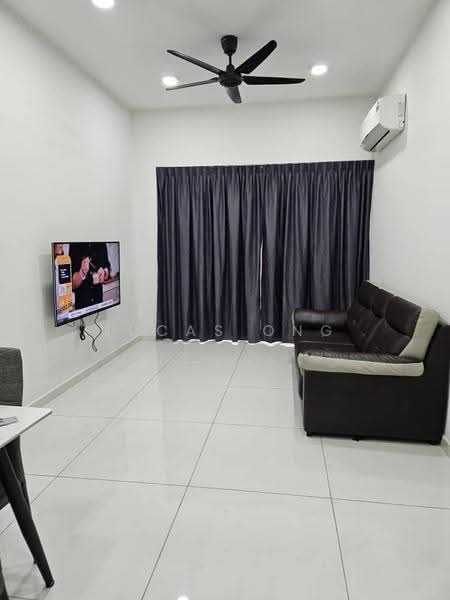 Kondominium untuk Disewa di Bay Point @ Country Garden Danga Bay - Lucas Ong - Living Room - PropertyGuru.com.my