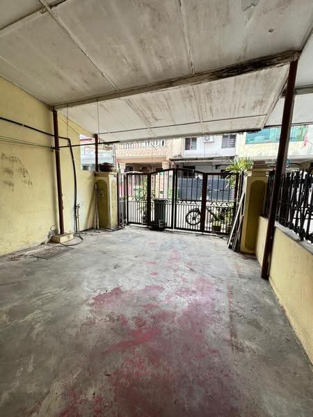 2-storey Terraced House for Sale in Jinjang (Kuala Lumpur) - Reen Mohamad - Exterior - PropertyGuru.com.my