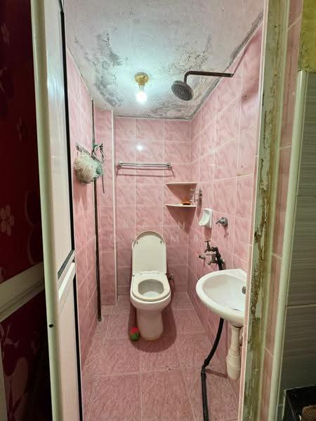 2-storey Terraced House for Sale in Jinjang (Kuala Lumpur) - Reen Mohamad - Bathroom - PropertyGuru.com.my