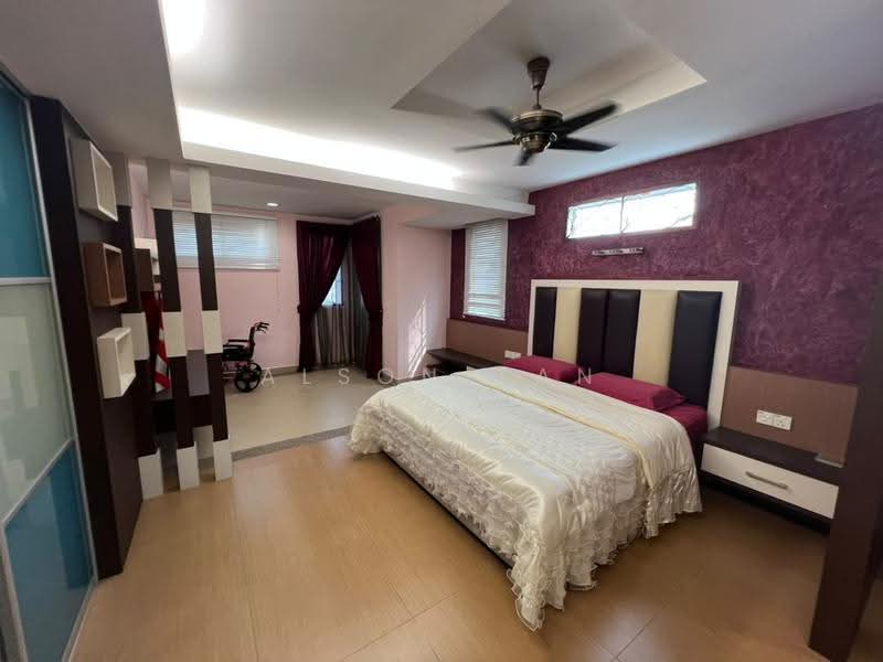 Rumah Berkembar untuk Dijual di Taman Gembira (Klang) - Alson Tan - Bedroom - PropertyGuru.com.my