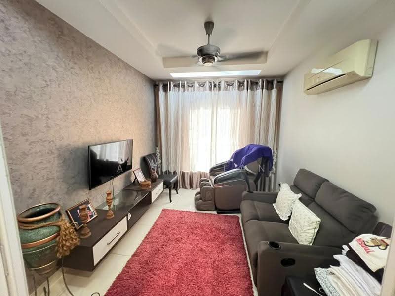 Rumah Berkembar untuk Dijual di Taman Gembira (Klang) - Alson Tan - Living Room - PropertyGuru.com.my