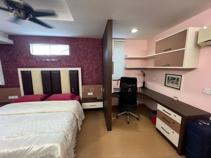 Rumah Berkembar untuk Dijual di Taman Gembira (Klang) - Alson Tan - Bedroom - PropertyGuru.com.my