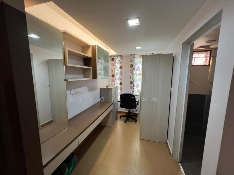 Rumah Berkembar untuk Dijual di Taman Gembira (Klang) - Alson Tan - Study - PropertyGuru.com.my