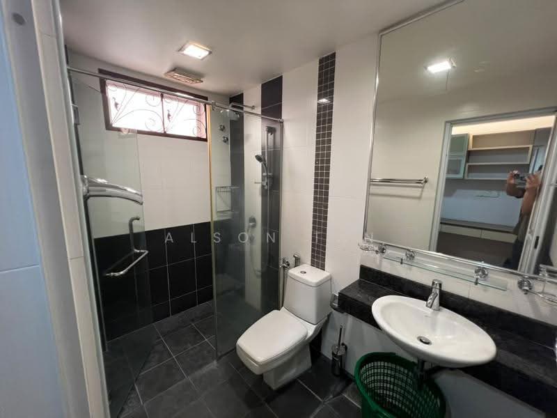 Rumah Berkembar untuk Dijual di Taman Gembira (Klang) - Alson Tan - Bathroom - PropertyGuru.com.my